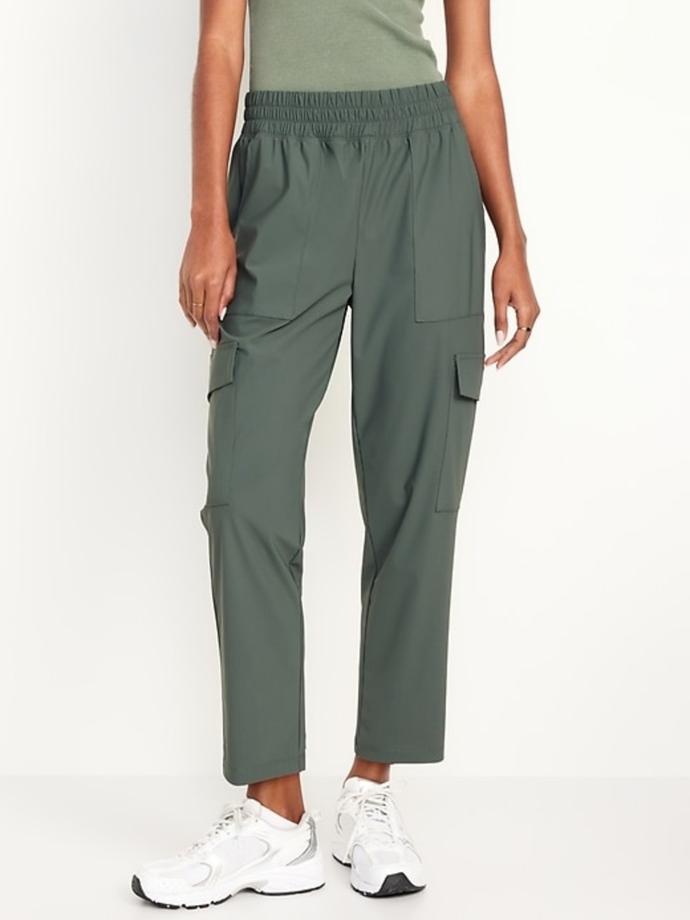 Old Navy XL Women’s active sleektek cargo pants - sage green New without tags